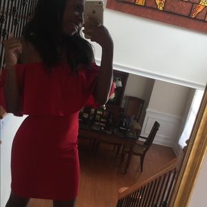 Meet your Posher, Caitlin